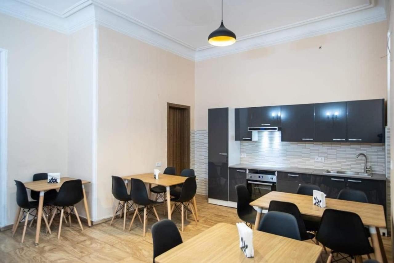 Crypto Hotel Tbilisi Exterior foto